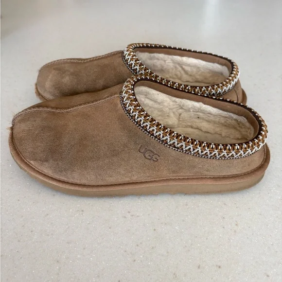 Women's UGG Tasman II Slippers - Size 6 - Picture 2 of 6